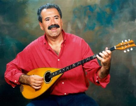 Επιστροφή του Γιάννη Λεμπέση στο «Δρόμο του Μεταξιού» για αυθεντικές βραδιές ρεμπέτικου