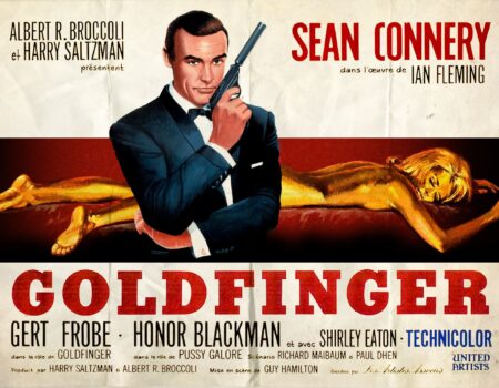 Το “Goldfinger” θεωρείται ευρέως ως μια από τις καλύτερες και πιο επιδραστικές ταινίες της σειράς James Bond