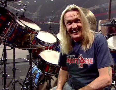 Iron Maiden: Αποχωρεί ο ντράμερ Nicko McBrain!