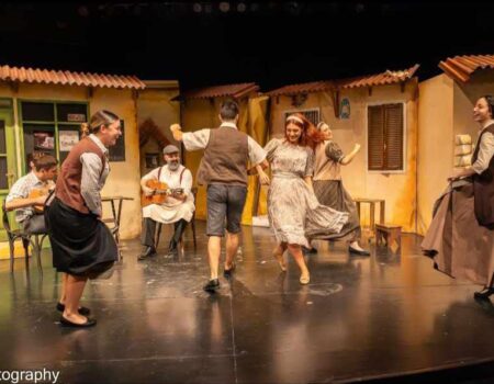 «Το αγόρι που μιλούσε με τα πουλιά»:Το Θέατρο Σοφούλη παρουσιάζει μια μοναδική παράσταση