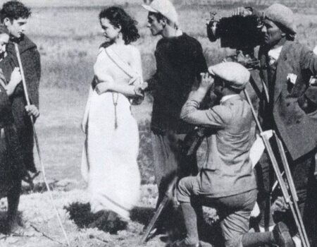 Το μυθιστόρημα “Δάφνης και Χλόη” είναι ένα ποιμενικό ερωτικό μυθιστόρημα