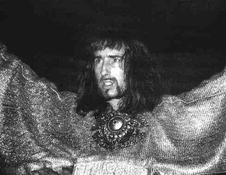 O Arthur Brown θεωρείται πρωτοποριακή φιγούρα στη ροκ μουσική