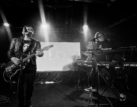 Η θρυλική μπάντα The Cassandra Complex στο AUX Club