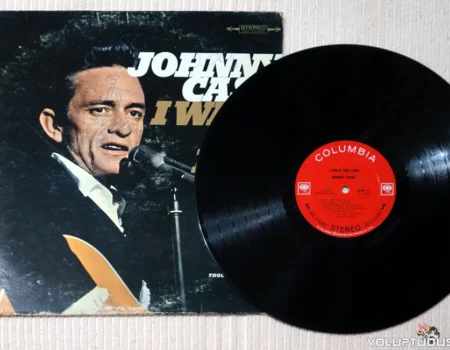 Όταν ο Johnny Cash ηχογραφούσε το ‘Ι Walk The Line’