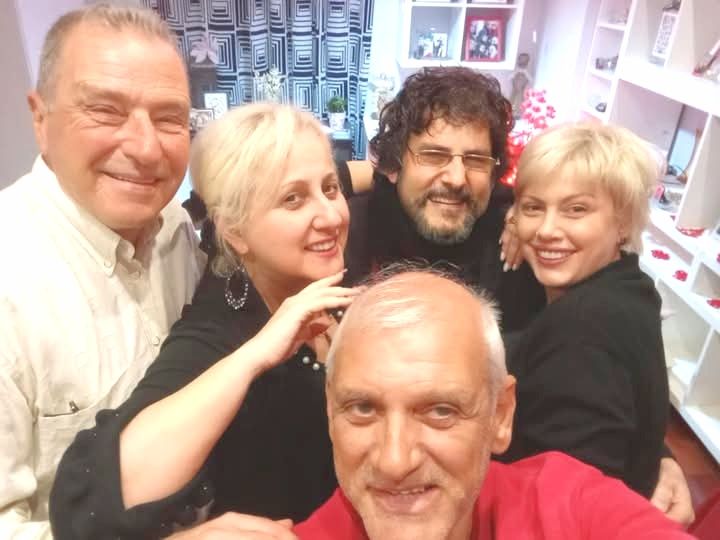 You are currently viewing ‘Οι περιπέτειες της χονδρής κυρίας του 8ου” του Γιάννη Ρωμανού στο Θέατρο του χώρου τέχνης Galerie Δημιουργών