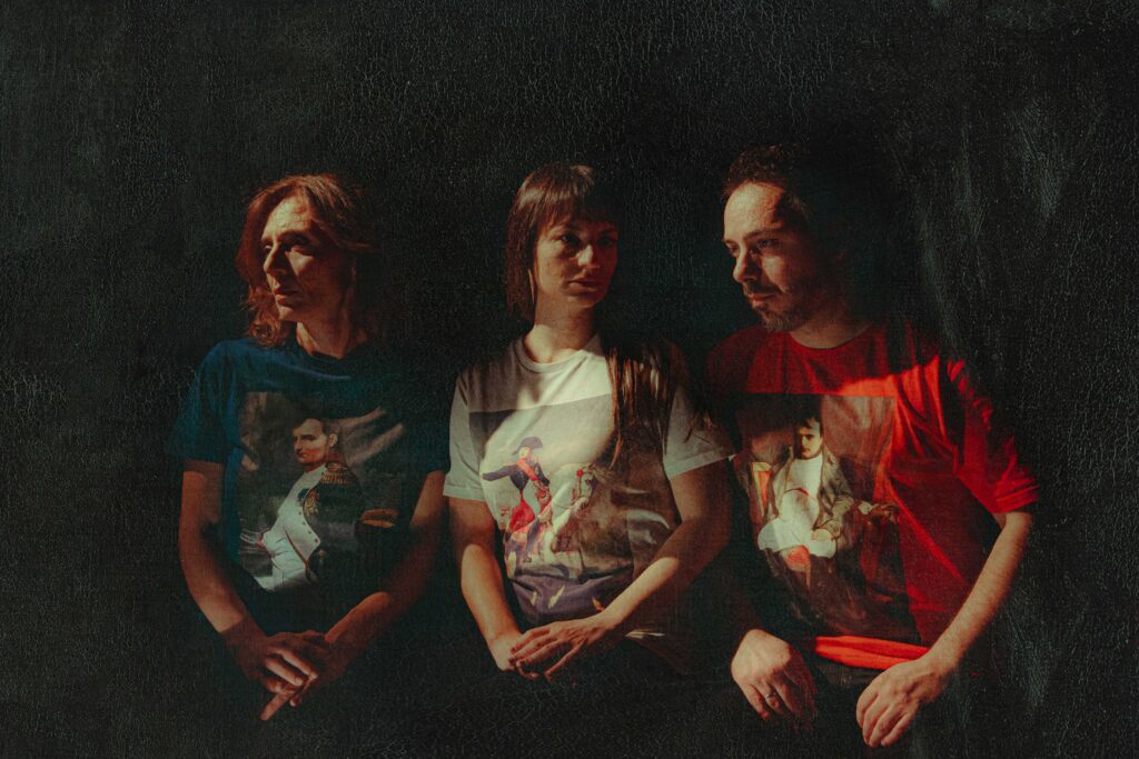 You are currently viewing «Εμένα οι μικρές ιστορίες με νοιάζουν, Ναπολέων!» στο Tempus Verum – Εν Αθήναις