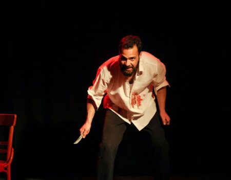 «Η τελευταία απολογία του Νίκου Κοεμτζή» στο Μικρό Θέατρο Μονής Λαζαριστών