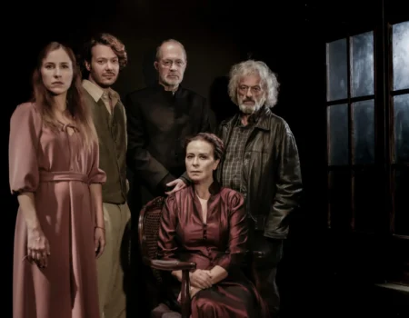 “Βρικόλακες” του Ίψεν στο Θέατρο RADAR