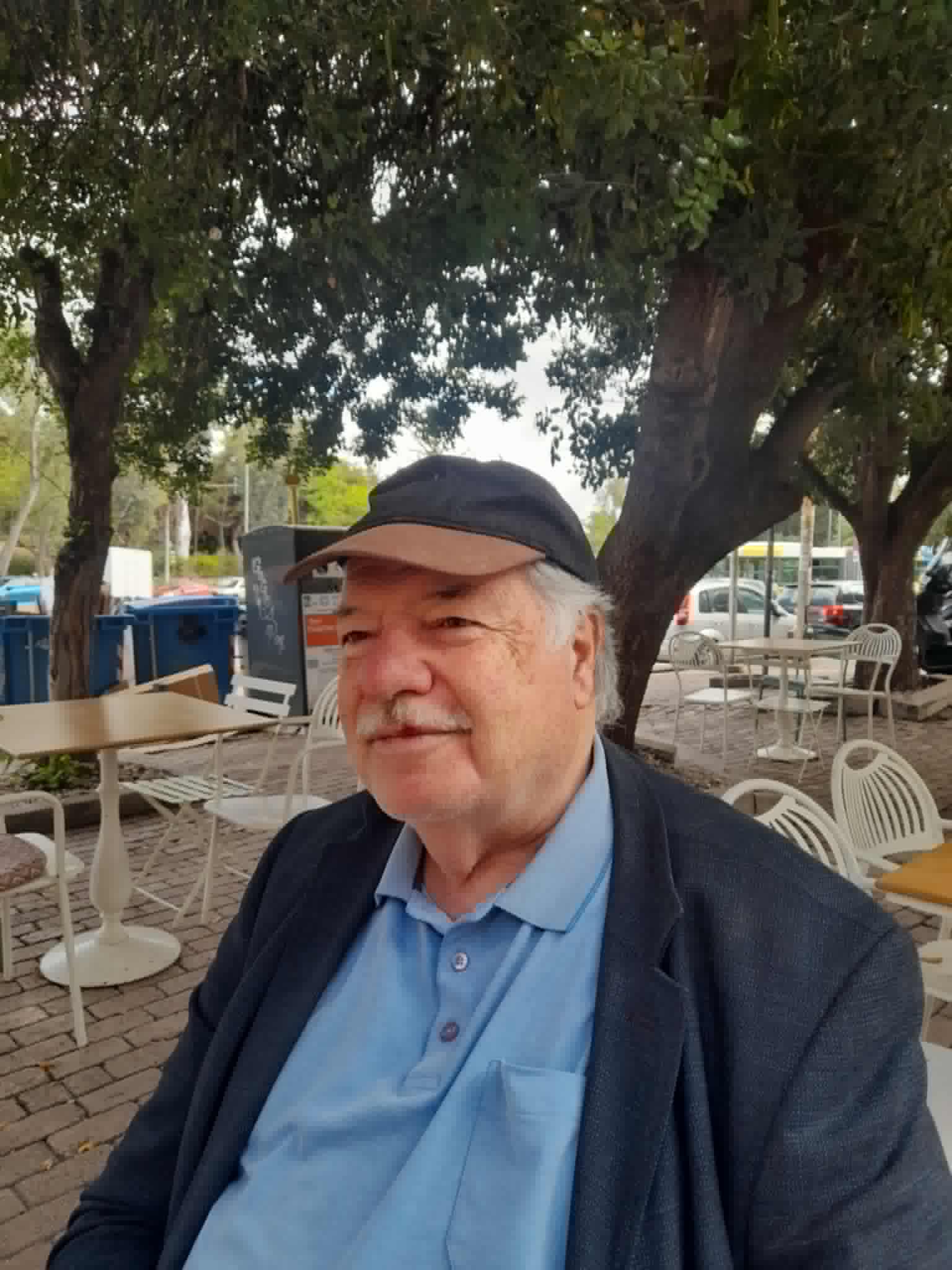 You are currently viewing Σχόλια και κριτικές για το ποιητικό έργο του  Μιχάλη Δ. Θεοδοσάκη,  « ΜΕΓΑΛΕΞΑΝΔΡΟΣ » Α και Β’ τόμος, από τον Πρόεδρο Κο Χρήστο Σαρτζετάκη, και τον Λογοτέχνη της Ένωσης Ελλήνων Λογοτεχνών, Κο Κωνσταντίνο Βόγγα, σχολικό Σύμβουλο