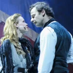To «Όσα Παίρνει ο Άνεμος» για περιορισμένες παραστάσεις στο Δημοτικό Θέατρο Πειραιά