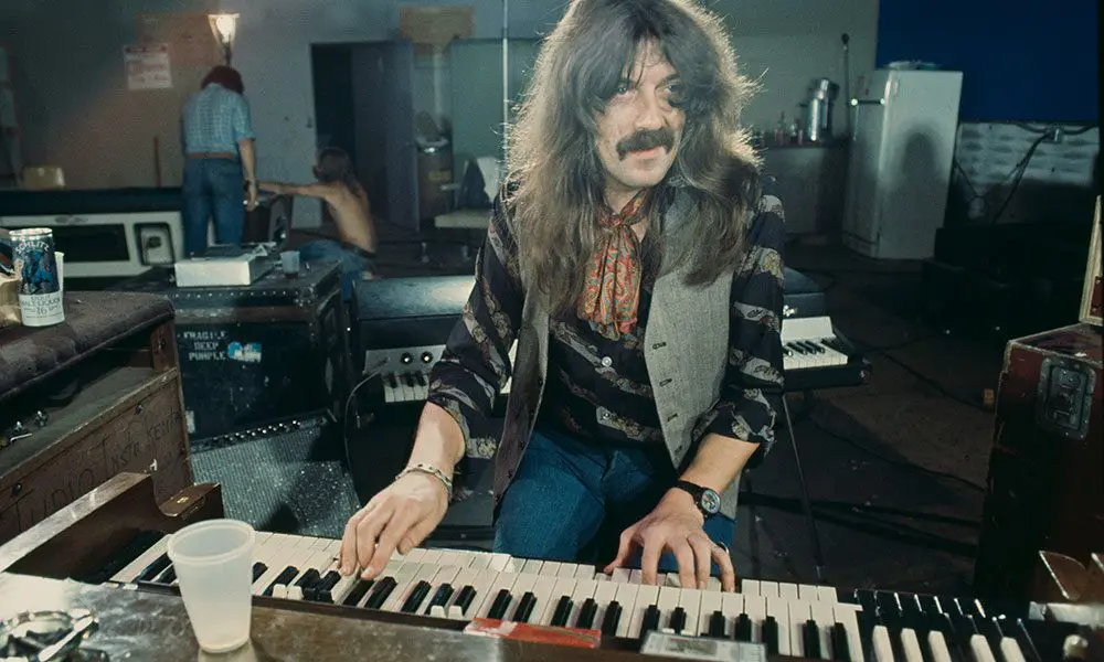 You are currently viewing Jon Lord: Ο αρχιτέκτονας του ήχου των Deep Purple
