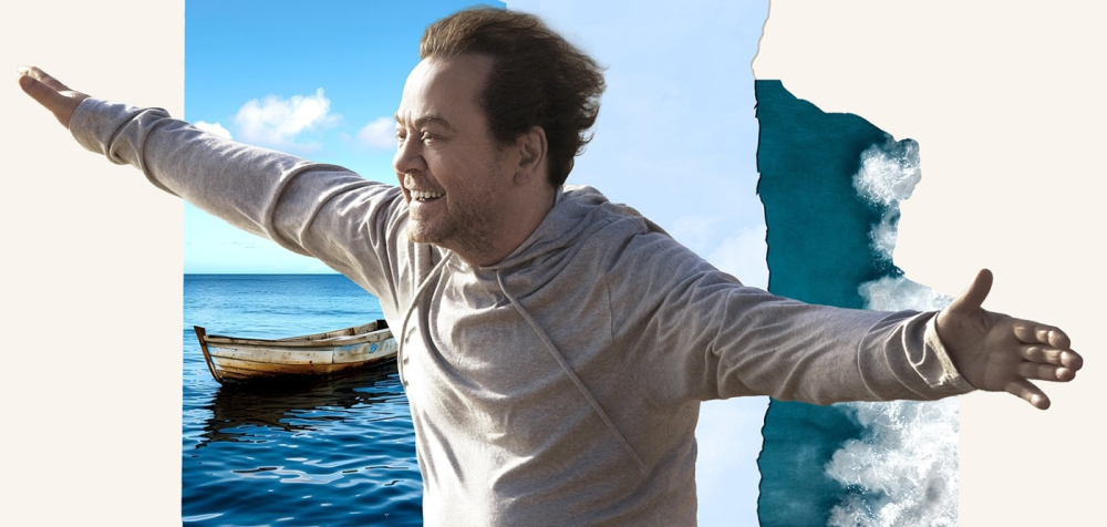 You are currently viewing Ο Γιάννης Πάριος επιστρέφει με το νέο άλμπουμ