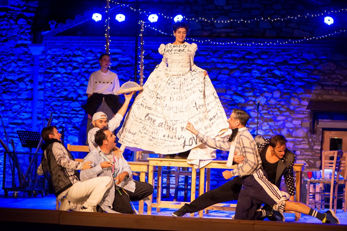 You are currently viewing «Η Στρίγγλα που έγινε Αρνάκι» του Σαίξπηρ στο 68ο Φεστιβάλ Φιλίππων