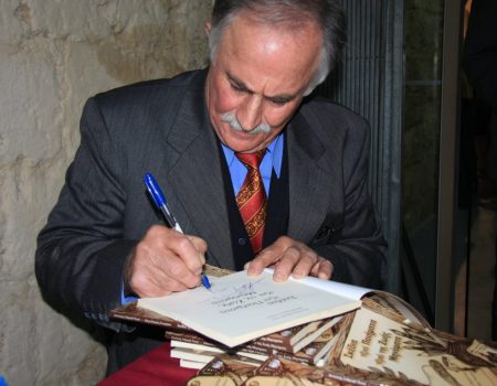 Αφιέρωμα στον Ποιητή Αντώνη Γαβριήλ Παπά