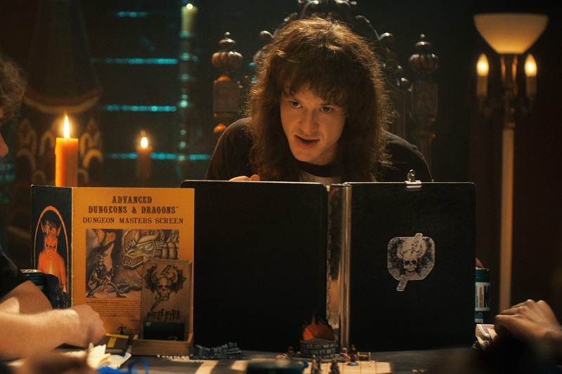 You are currently viewing Stranger Things: Το συγκινητικό tribute στον Eddie Munson