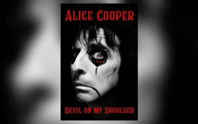 Ο θρύλος της rock Alice Cooper ανακοίνωσε την αυτοβιογραφία του