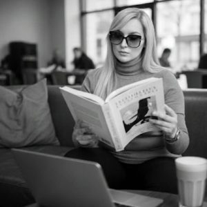 Συνέντευξη με την ιδρύτρια της θεατρικής ομάδας Artelix Πολυξένη Καζάκου