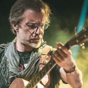 Μίλτος Πασχαλίδης: Καλοκαιρινή συναυλία στο Θέατρο Βράχων