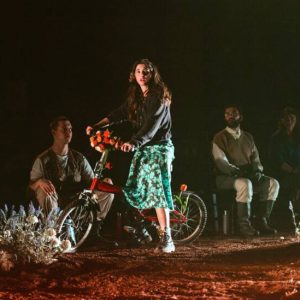 Αντιγόνη, σε σκηνοθεσία Γιώργου Κουτλή στο Θέατρο Κιβωτός