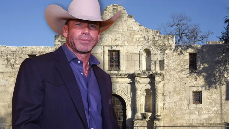 Ο Taylor Sheridan σκηνοθετεί την ιστορική Μάχη του Άλαμο