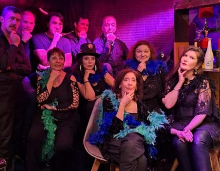 «ΑΝΑΖΗΤΩΝΤΑΣ ΤΗ ΜΑΓΕΙΑ»: Ένα λαμπερό musical vaudeville γεμάτο συγκίνηση, μουσική και θεατρική μαγεία