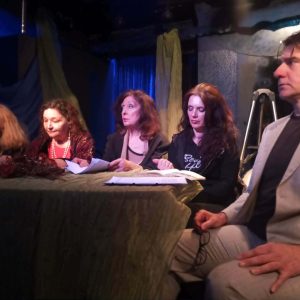 Λαμπρή πρεμιέρα για το «Τι απέγινε η Νόρα» στο Studio Κυψέλης