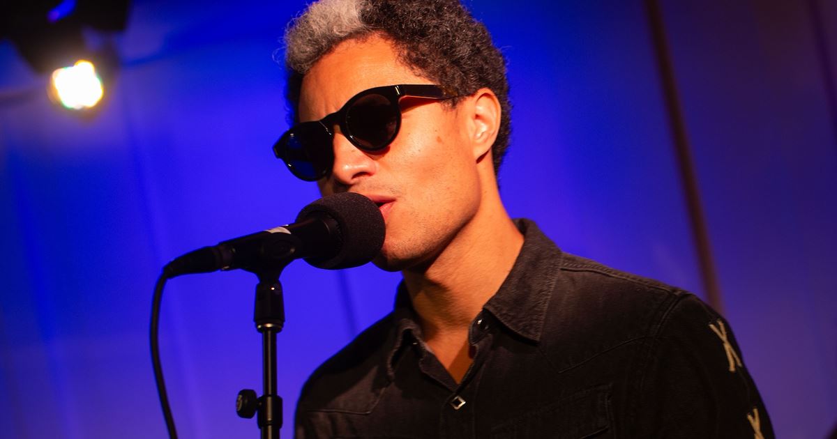 You are currently viewing Ο διεθνώς αναγνωρισμένος José James επιστρέφει στην Αθήνα για μια συναυλία στο Δημοτικό Θέατρο Λυκαβηττού