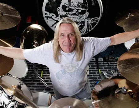 Nicko McBrain: Spoken Word περιοδεία στην Ευρώπη