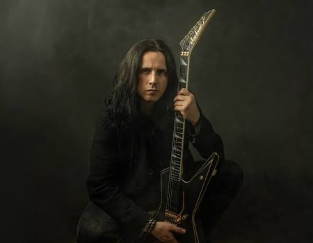 Gus G.: Ο Έλληνας κιθαρίστας στο πλευρό του King Diamond