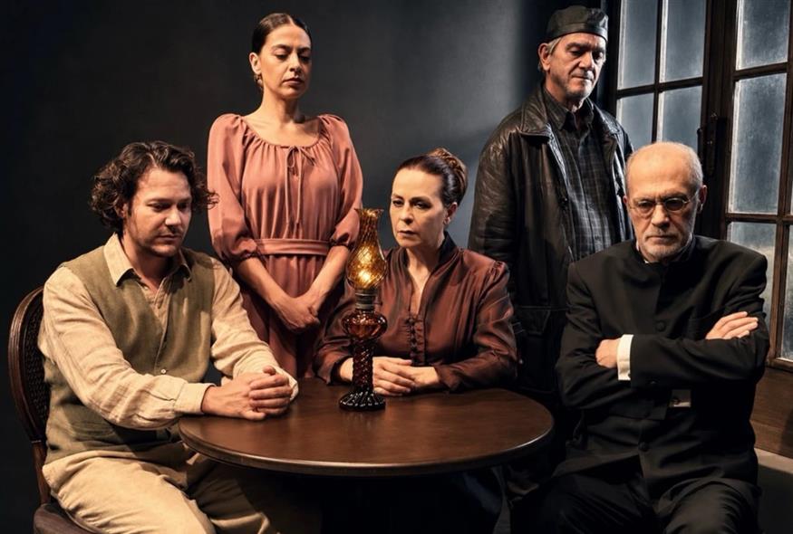 You are currently viewing Οι «Βρικόλακες» του Χένρικ Ίψεν επιστρέφουν στο Θέατρο RADAR