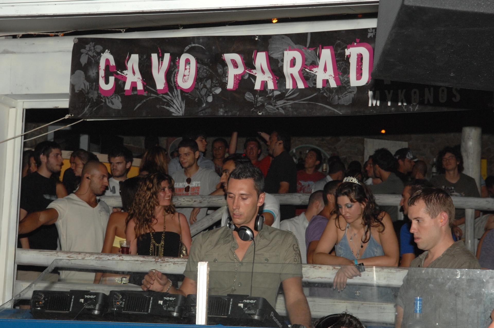 You are currently viewing Cavo Paradiso: Οι κορυφαίοι DJs του κόσμου απογειώνουν τον Αύγουστο